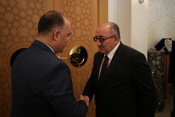 Vali Günaydın'a ziyaretler