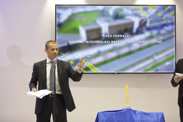 Bosna Hersek Futbol Federasyonuna modern bina