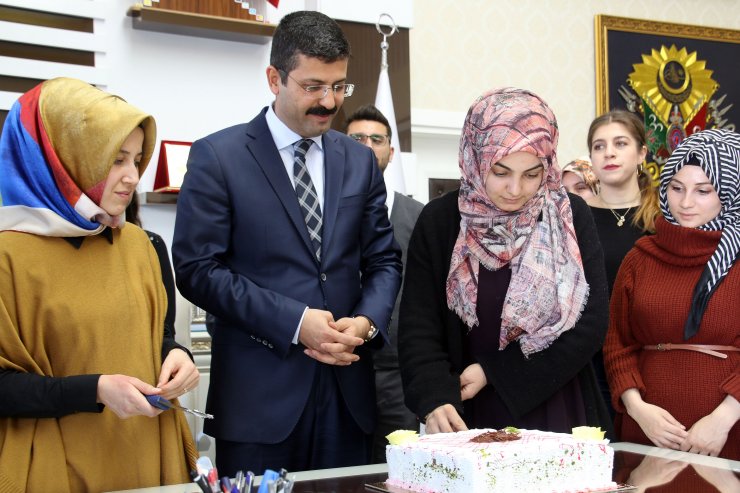 24 Kasım Öğretmenler Günü