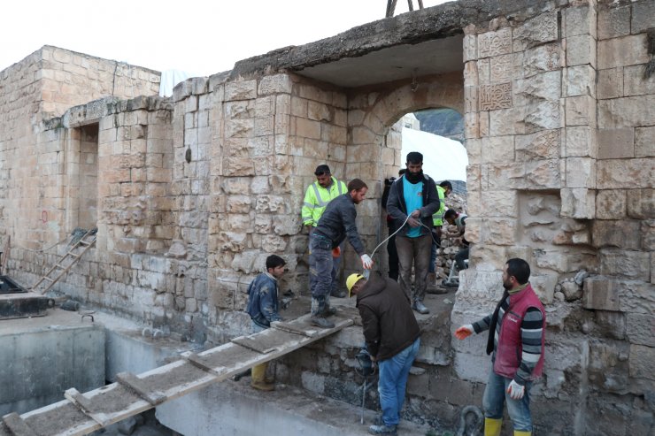 Hasankeyf'teki Eyyubi Camisi'nin taşınması