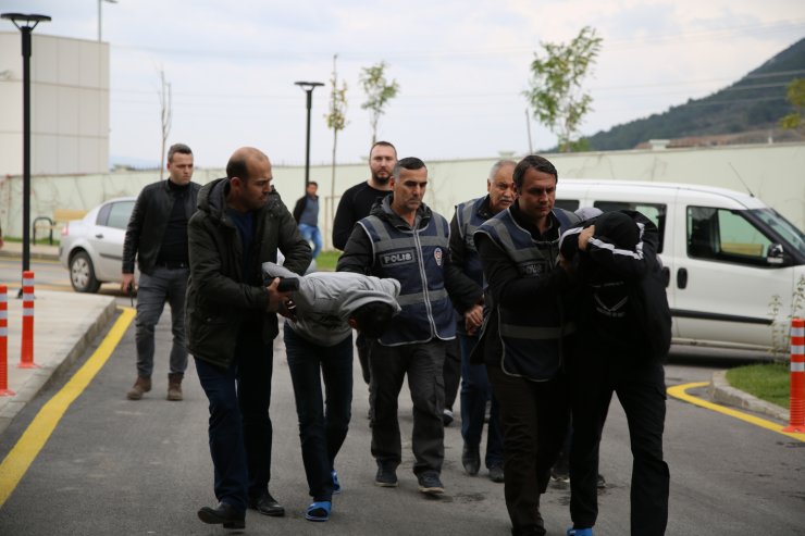 Manisa'da hırsızlık şebekesine operasyon