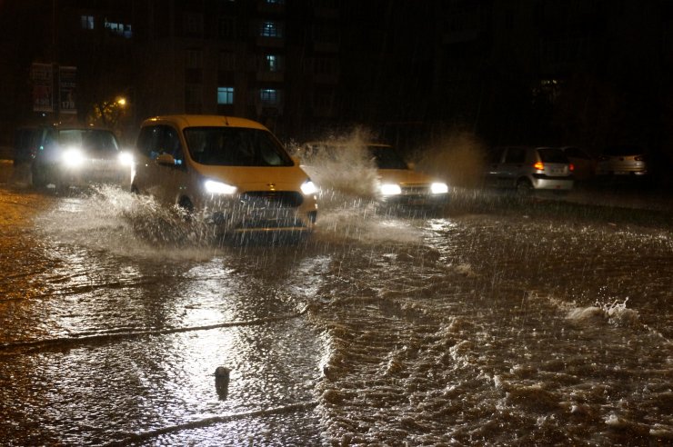 Edirne'de kuvvetli sağanak