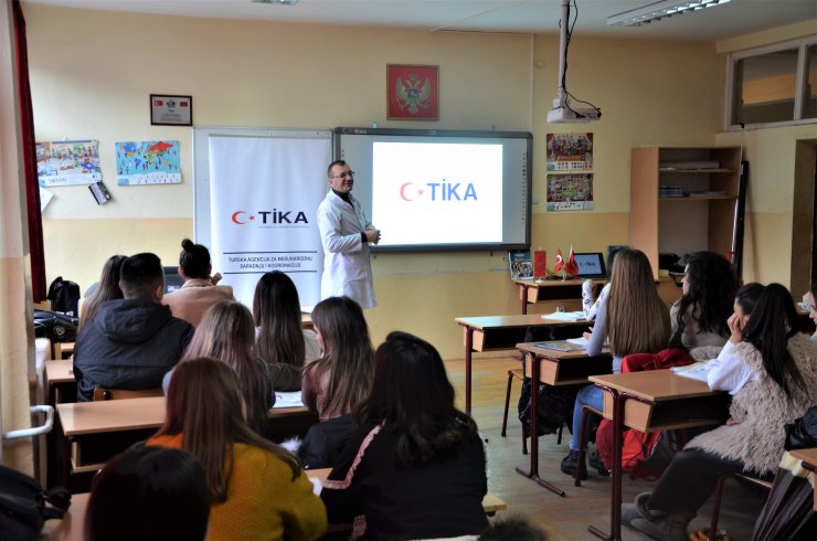 TİKA'dan Karadağ'a eğitim desteği