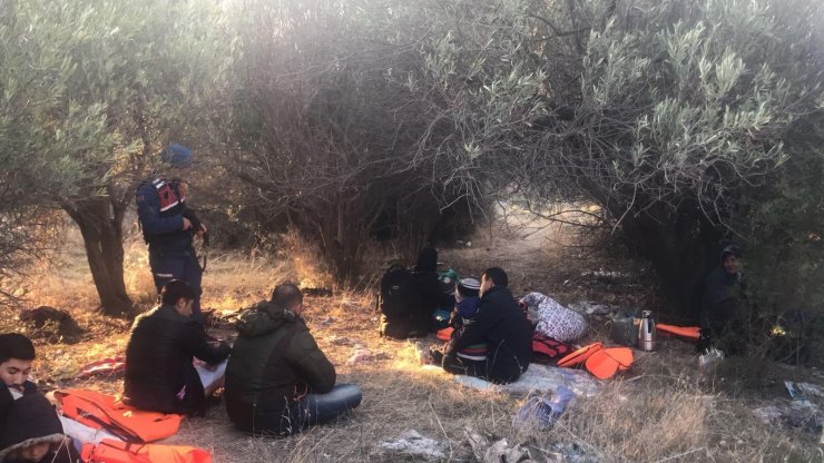Çanakkale'de 21 düzensiz göçmen yakalandı