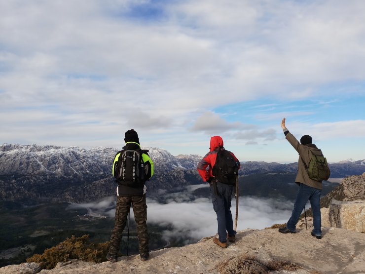 Seydişehirli dağcılar Tınaztepe dağlarına tırmandı