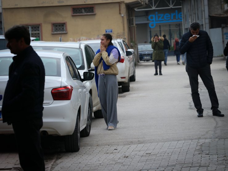 GÜNCELLEME - Balkondan düşen dansçı öldü