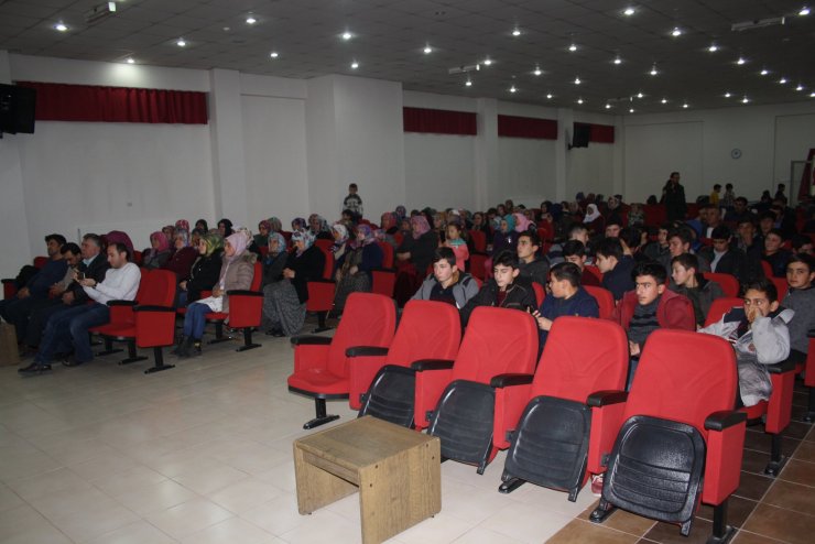 Derbent'te gençlik buluşması