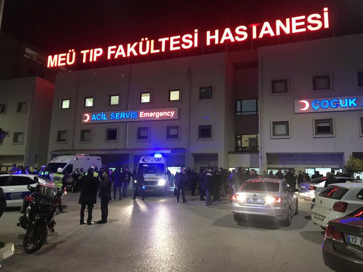 GÜNCELLEME - Mersin'de trafik kazası: 1 polis şehit, 2'si polis 8 yaralı