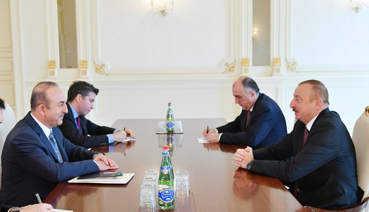 Çavuşoğlu Azerbaycan Cumhurbaşkanı Aliyev ile görüştü