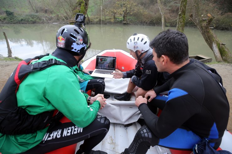 Raftingciler AA fotoğraflarını oyladı