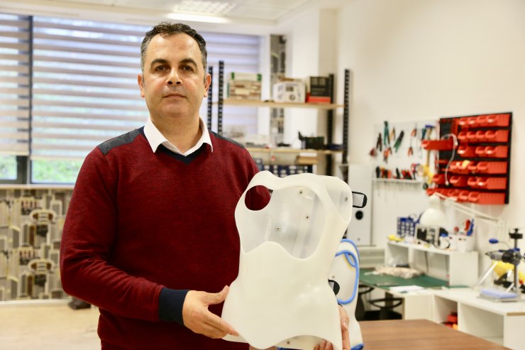 Omurga eğriliği tedavisi için