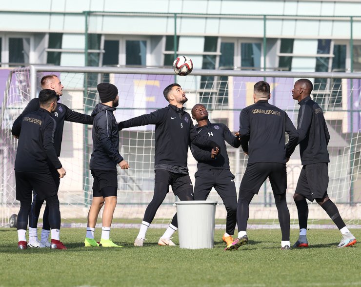 Osmanlıspor, Adanaspor maçı hazırlıklarını tamamladı