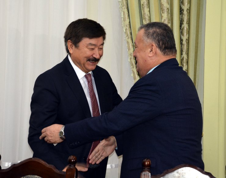 TÜRKSOY Genel Sekreteri Kaseinov Özbekistan'da