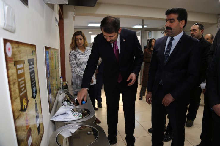 Sivas Valisi Ayhan'dan kurum ziyaretleri