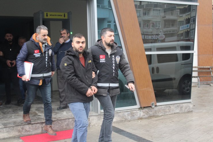 GÜNCELLEME - Kocaeli'deki silahlı kavga: 1 yaralı