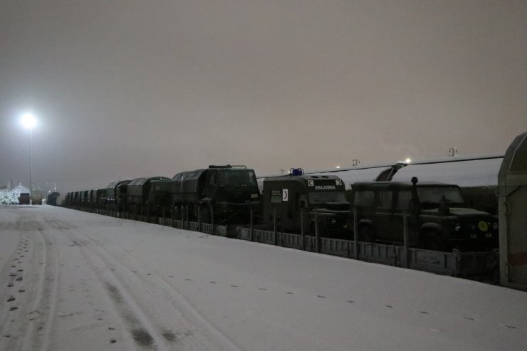 Suriye sınırına askeri sevkiyat