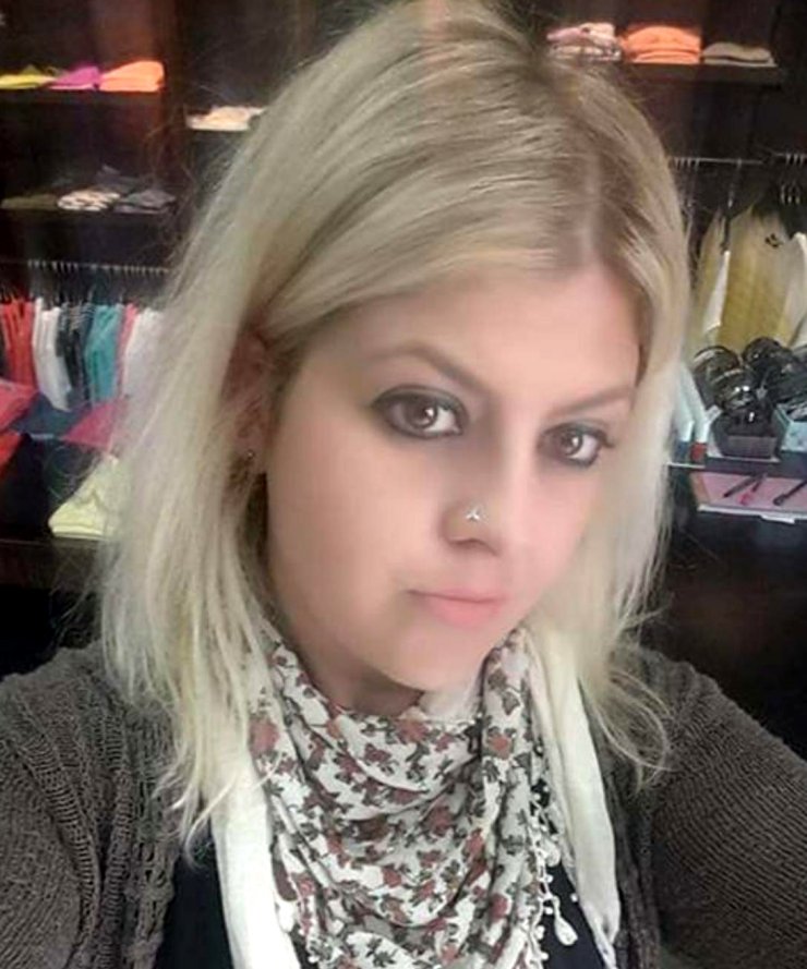 Sivas'ta evinde ölü bulunan öğrenci son yolculuğa uğurlandı