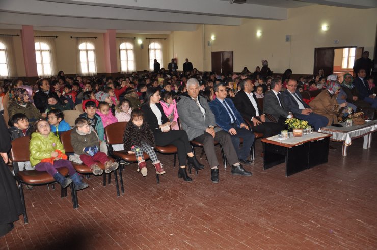 Keskin'de Hacivat ve Karagöz gösterisi