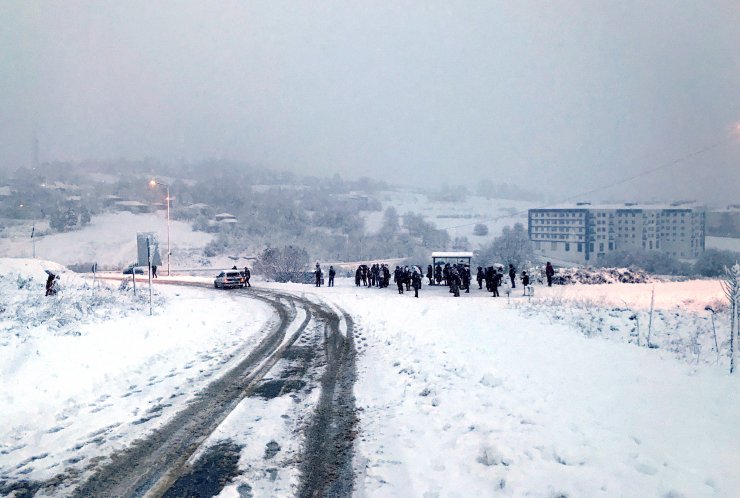 Sakarya'da kar yağışı