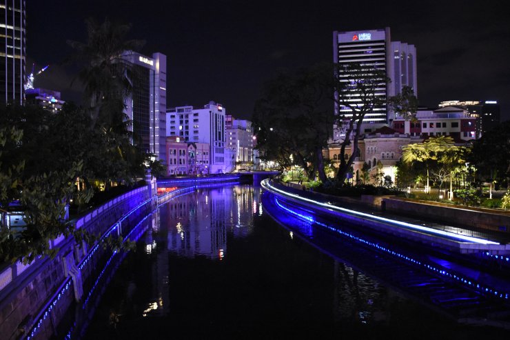 "Hayat Nehri" Kuala Lumpur akşamlarını renklendiriyor