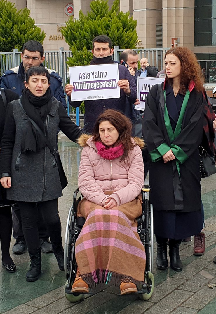 Gaziosmanpaşa'da eşini silahla vuran kişinin davası