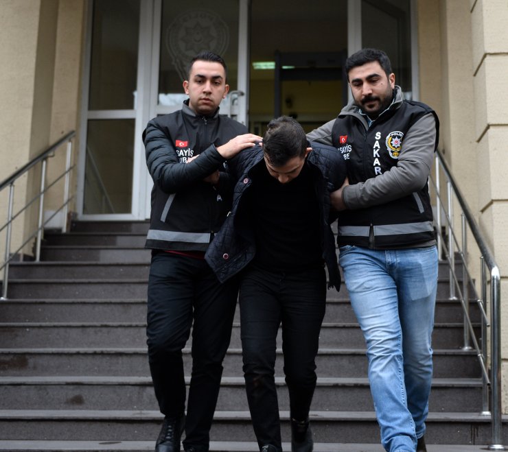 GÜNCELLEME - Sakarya'da erkek cesedi bulunması