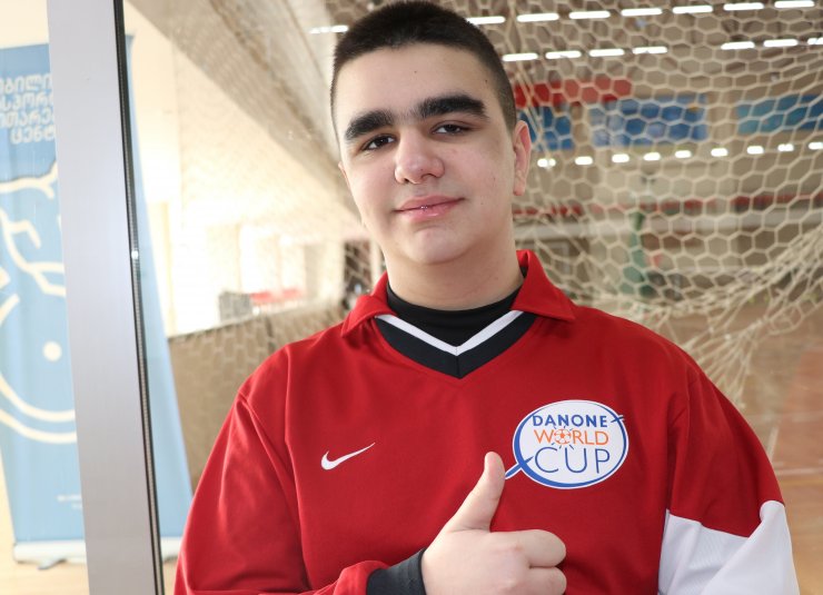 "Spor oğlumu herkesle eşit bir birey haline getirdi"