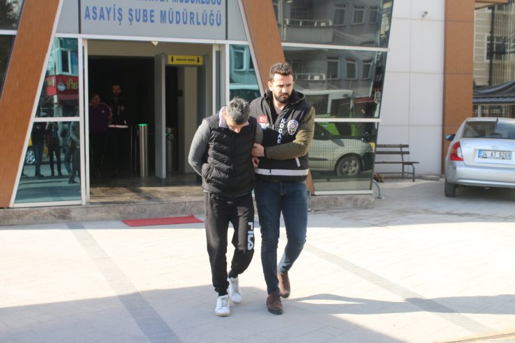 GÜNCELLEME - Kocaeli'de akü hırsızlığı iddiası