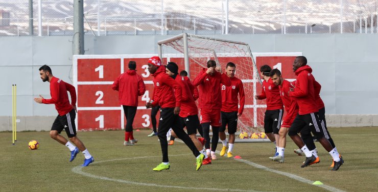 Sivasspor çıkış arıyor