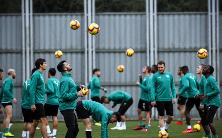 Bursaspor'da Atiker Konyaspor maçı hazırlıkları
