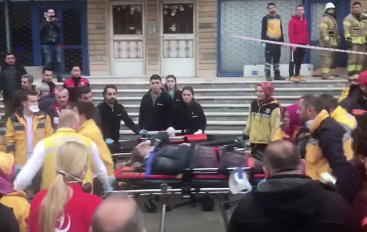 Kartal'da bina çökmesine ilişkin soruşturma