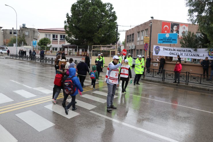"Öncelik Hayatın, Öncelik Yayanın" kampanyası