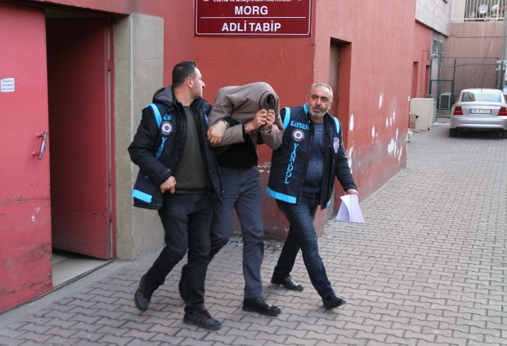 Kuyumcuları sahte altın vererek dolandıran kişi yakalandı