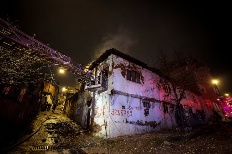 Bursa'da bina yangını