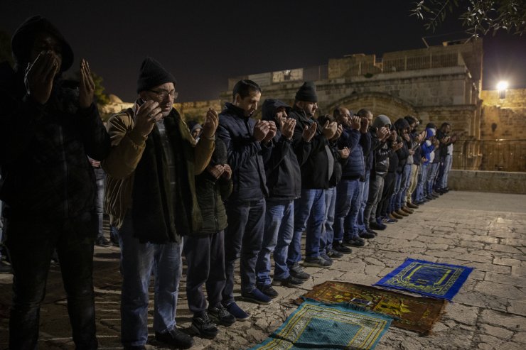 Filistinlilerden Mescid-i Aksa nöbeti