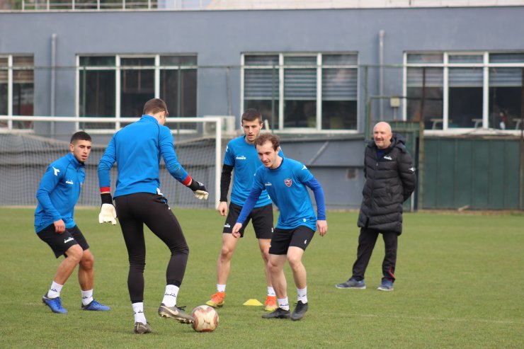 "Galibiyetle tanışmak istiyoruz"