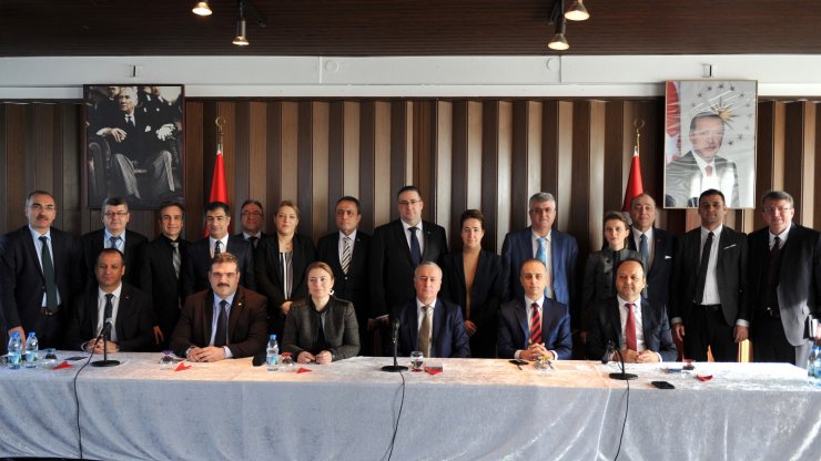 "Almanya'da elçilik okulları açmak istiyoruz"
