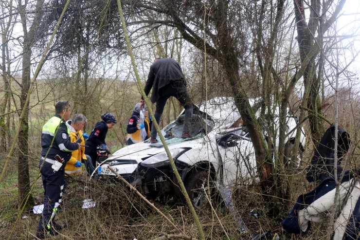 GÜNCELLEME - Anne-baba kazada öldü, çocukları yaralandı