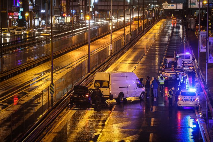 Bakırköy’de minibüsün çarptığı yaya öldü