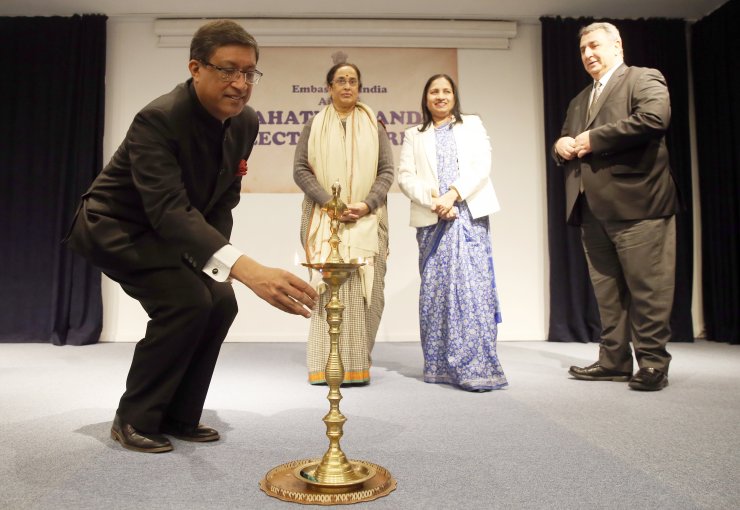 "Gandi'nin istediği şiddete başvurmamaktı"