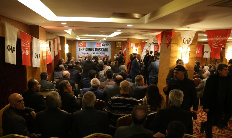 Kılıçdaroğlu, Batman'da kanaat önderleriyle buluştu