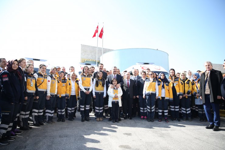 "Sigara aynı zamanda bir reklam panosu"