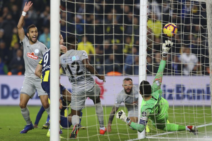 Futbol: Spor Toto Süper Lig