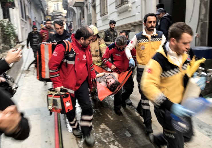 GÜNCELLEME - Beyoğlu'nda yangın