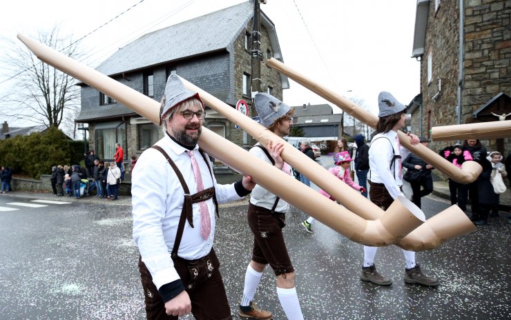 Belçika'nın "Türk köyü"nde karnaval coşkusu