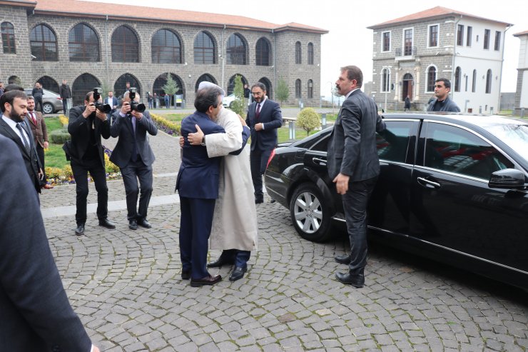 "Huzur beldesi Diyarbakır tekrar öz benliğine kavuşuyor"