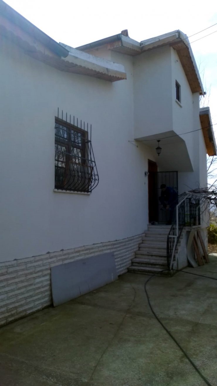 Hırsızlık şüphelileri yakalandı