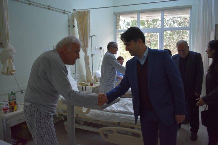 Seydişehir Kaymakamı Erdoğan'dan hastane ziyareti