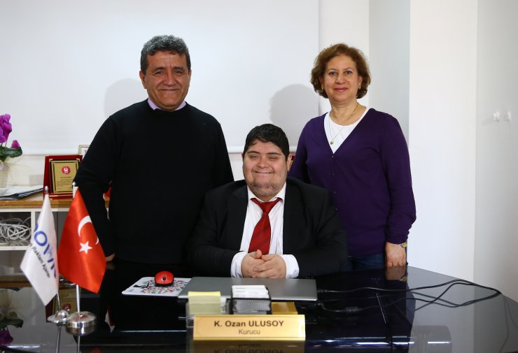 Down sendromlu ilk girişimci, engelli gençlere örnek oluyor