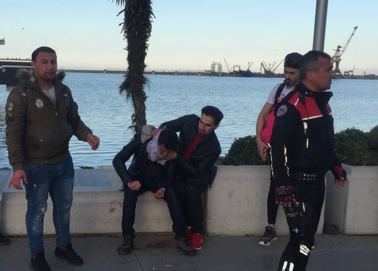 Samsun'da bıçaklı kavga: 3 yaralı